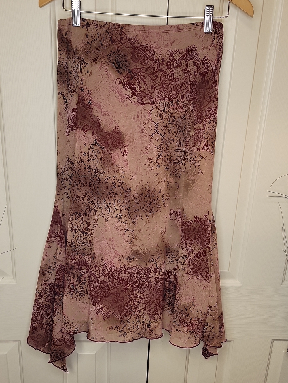 Trixxi Mauve Pink High-Low Floral Skirt